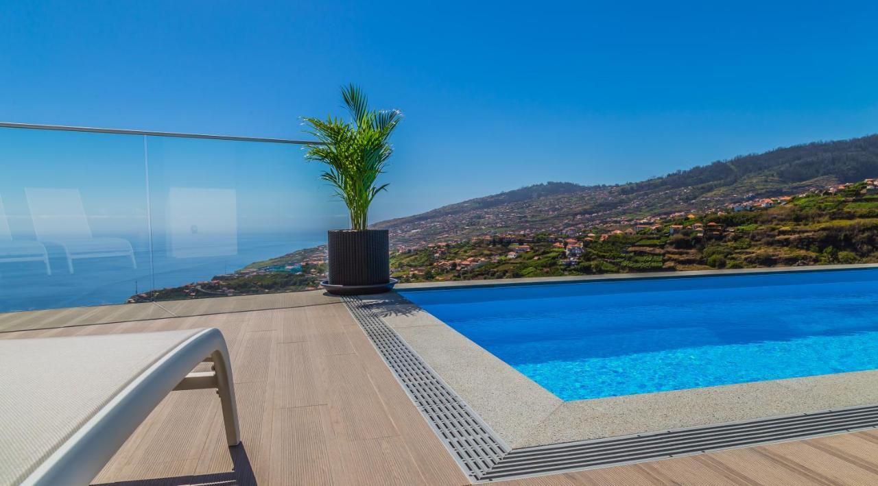 A&M House II Luxury Holidays Home أركو دا كالهيتا المظهر الخارجي الصورة