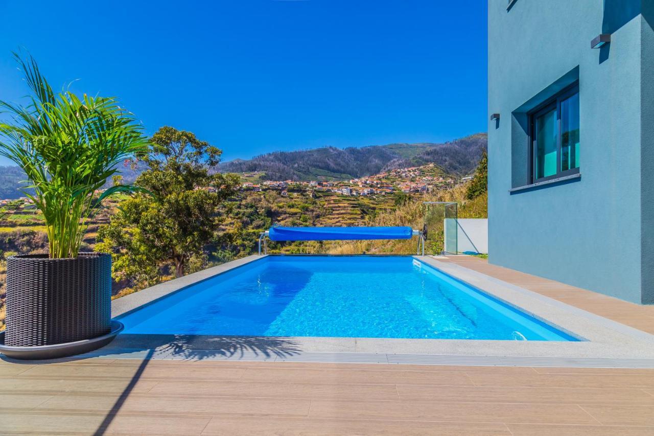 A&M House II Luxury Holidays Home أركو دا كالهيتا المظهر الخارجي الصورة